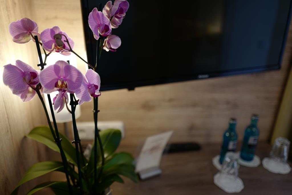Hotel Stern Gersthofen Eksteriør bilde