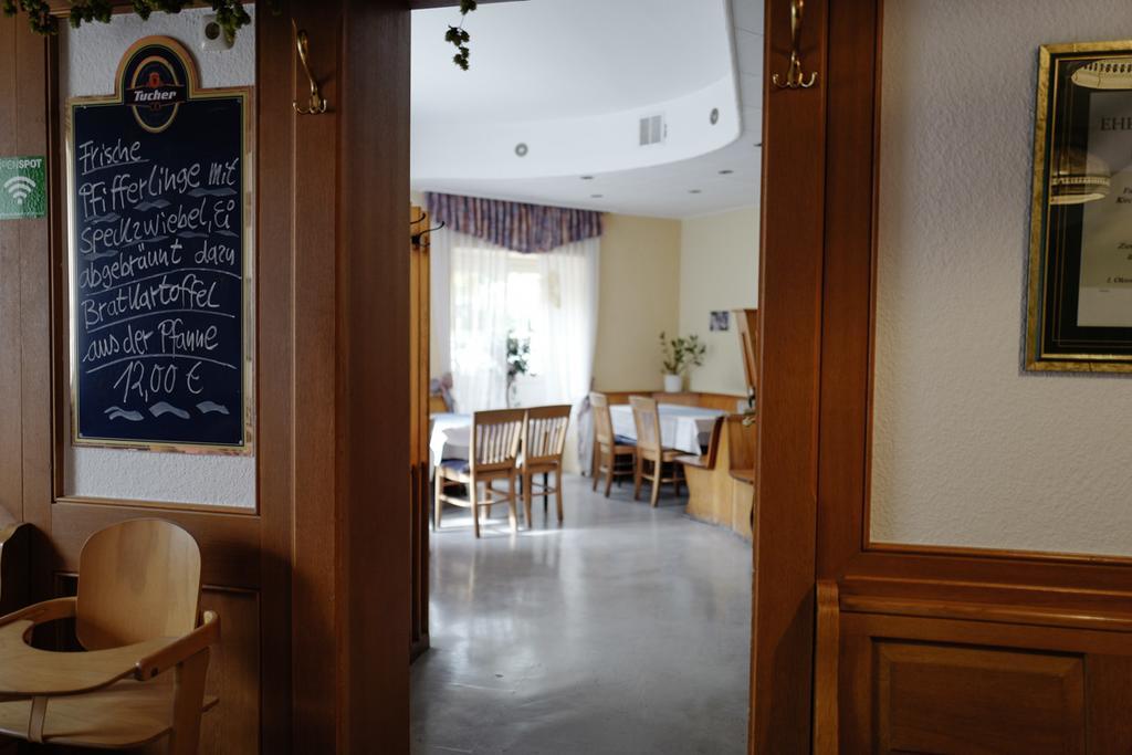 Hotel Stern Gersthofen Eksteriør bilde