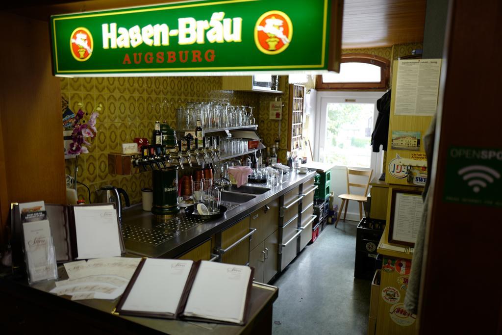 Hotel Stern Gersthofen Eksteriør bilde