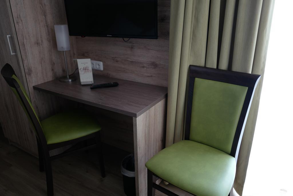 Hotel Stern Gersthofen Eksteriør bilde